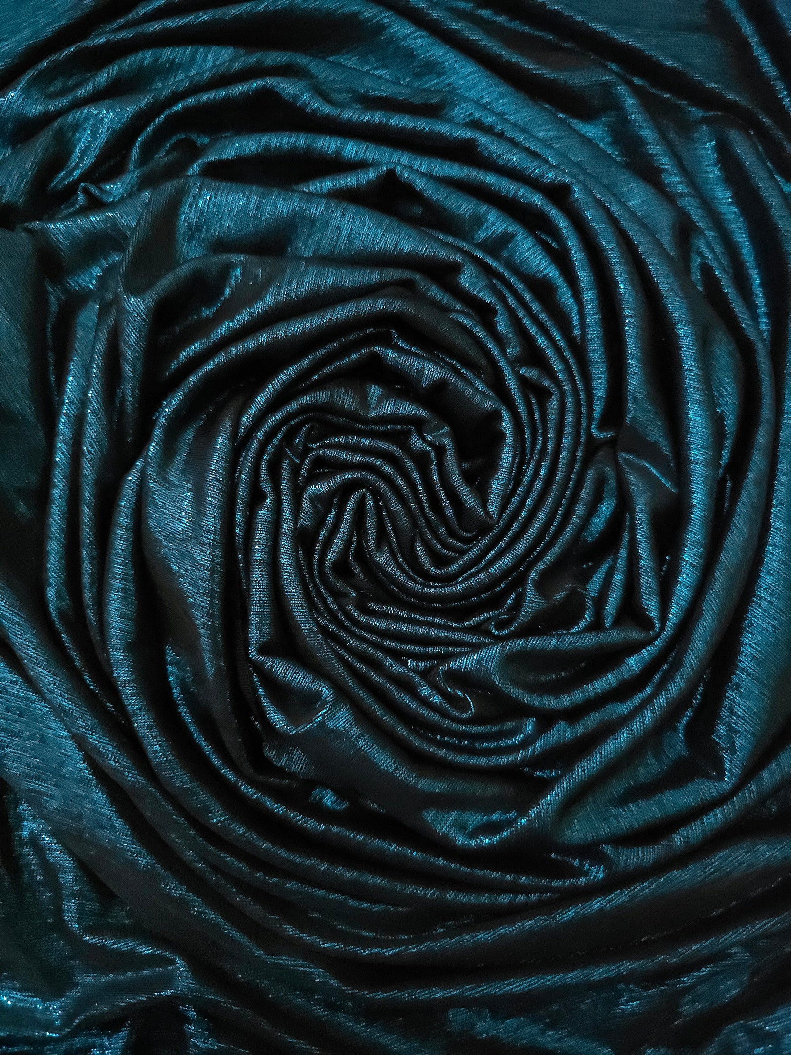 Premium Plisse Metallic Lame Stretch Jersey