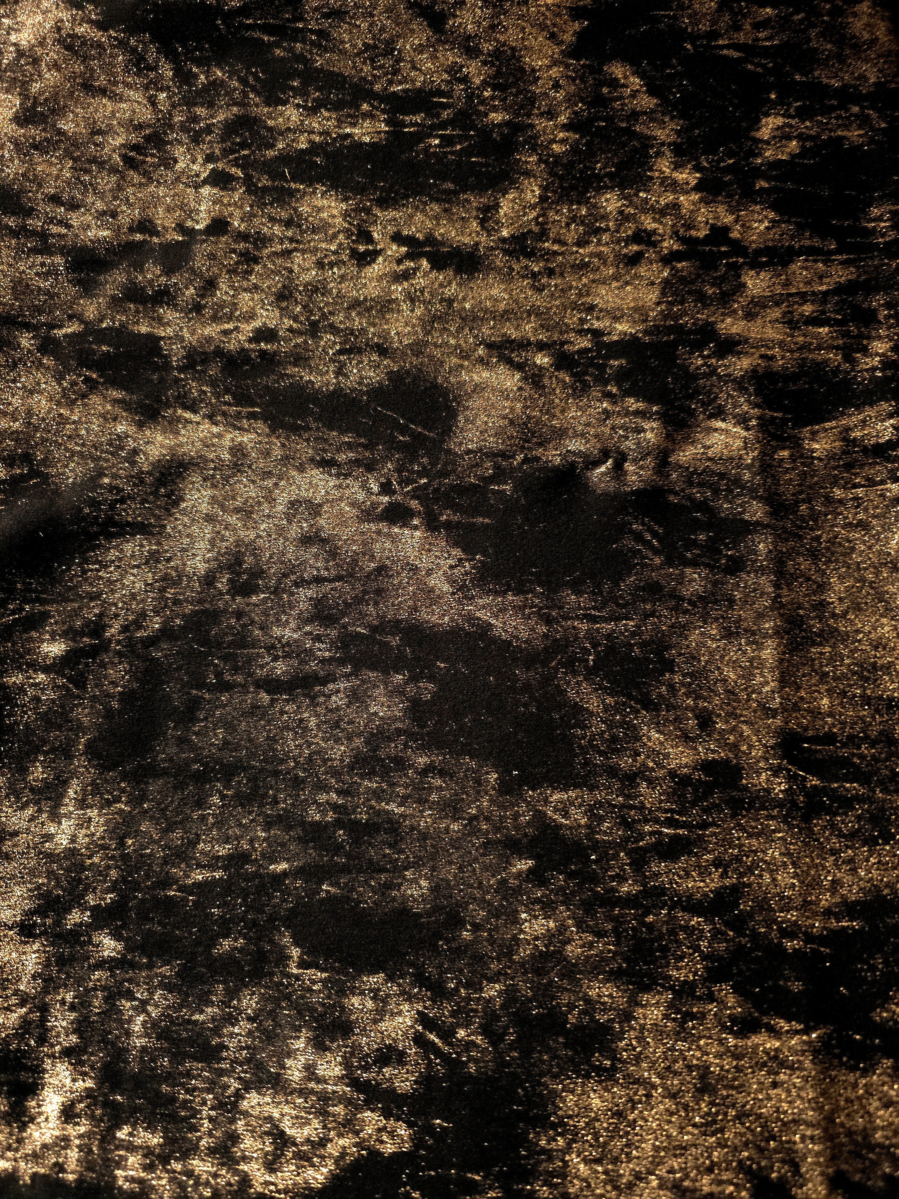 Flat view of Antique Gold Lurex Italiano fabric showing its metallic foil surface for luxury apparel.
