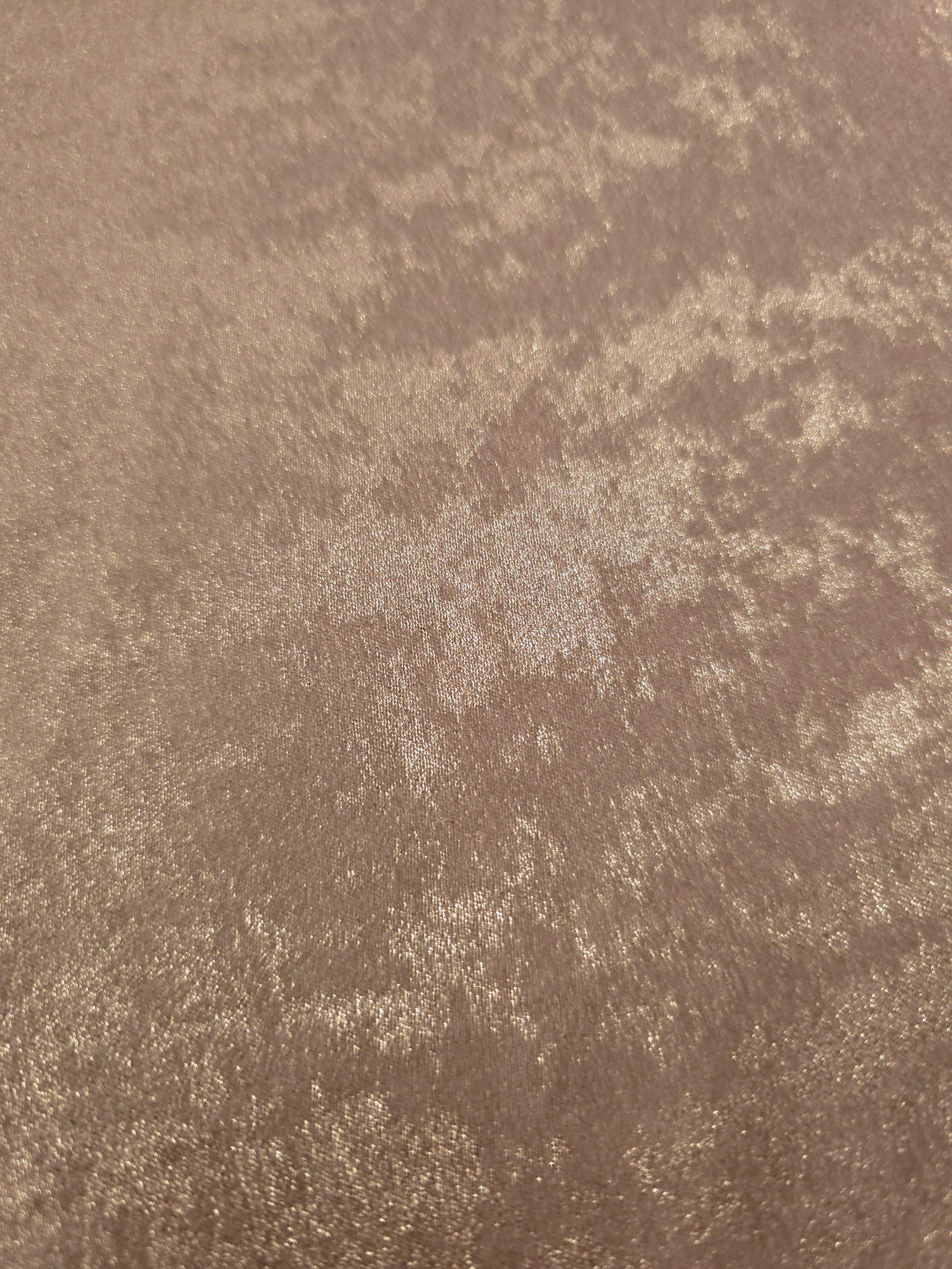 Macro close-up of Pearl Beige Lurex Italiano metallic fabric surface texture