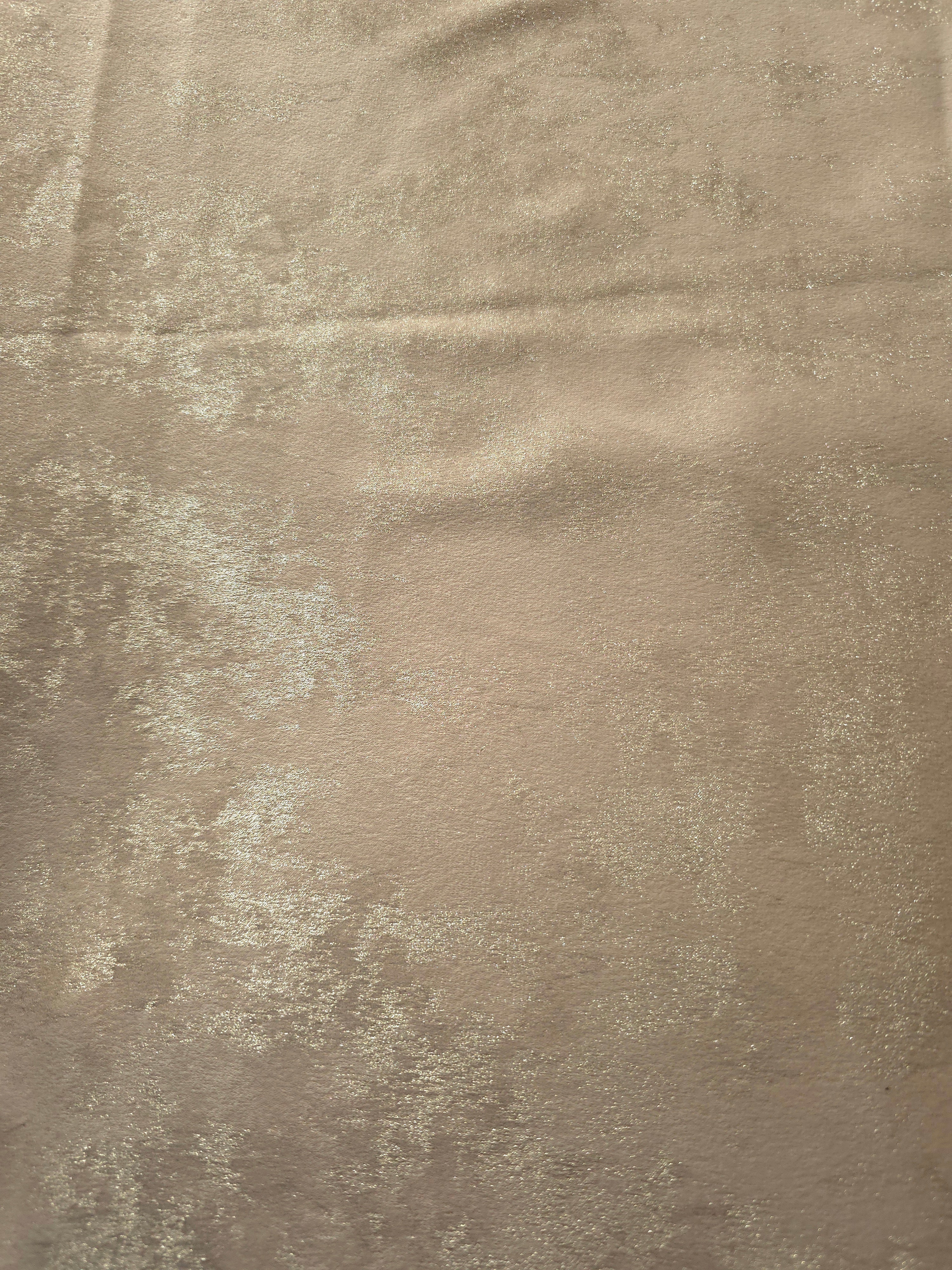 Macro close-up of Vanilla Champagne Lurex Italiano metallic fabric pearl shimmer