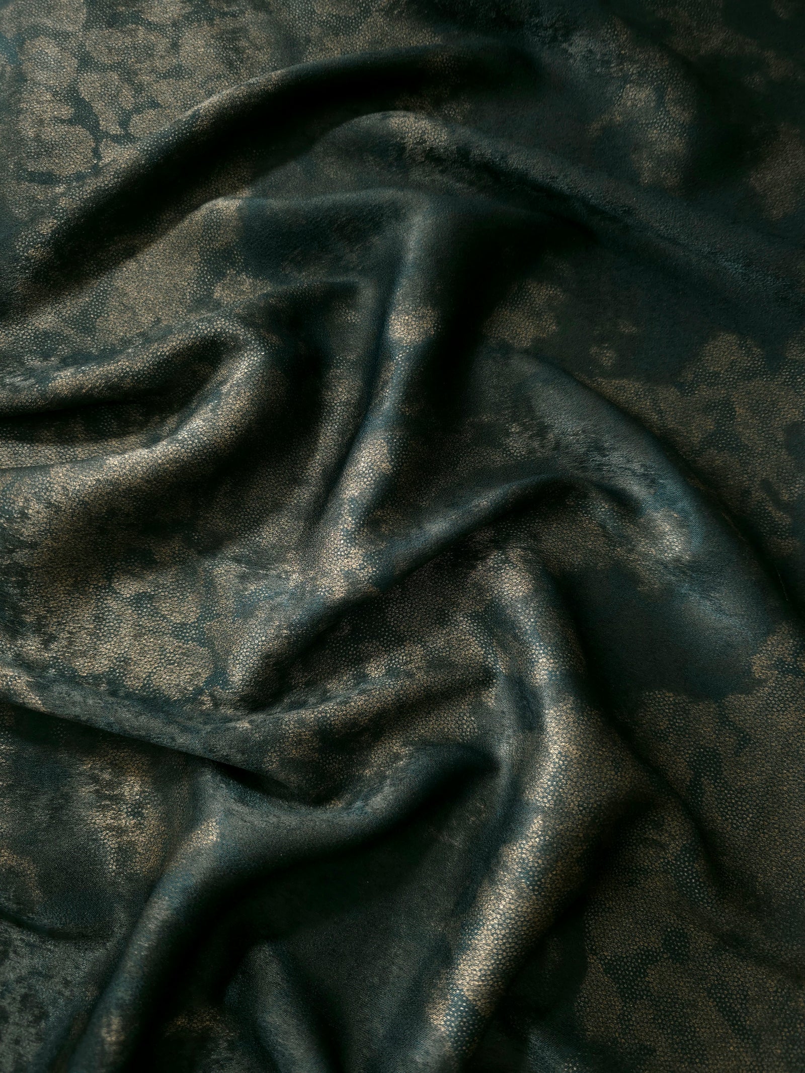 Silky Designed Foil Pattern Fabric - Marble Vein Foil
