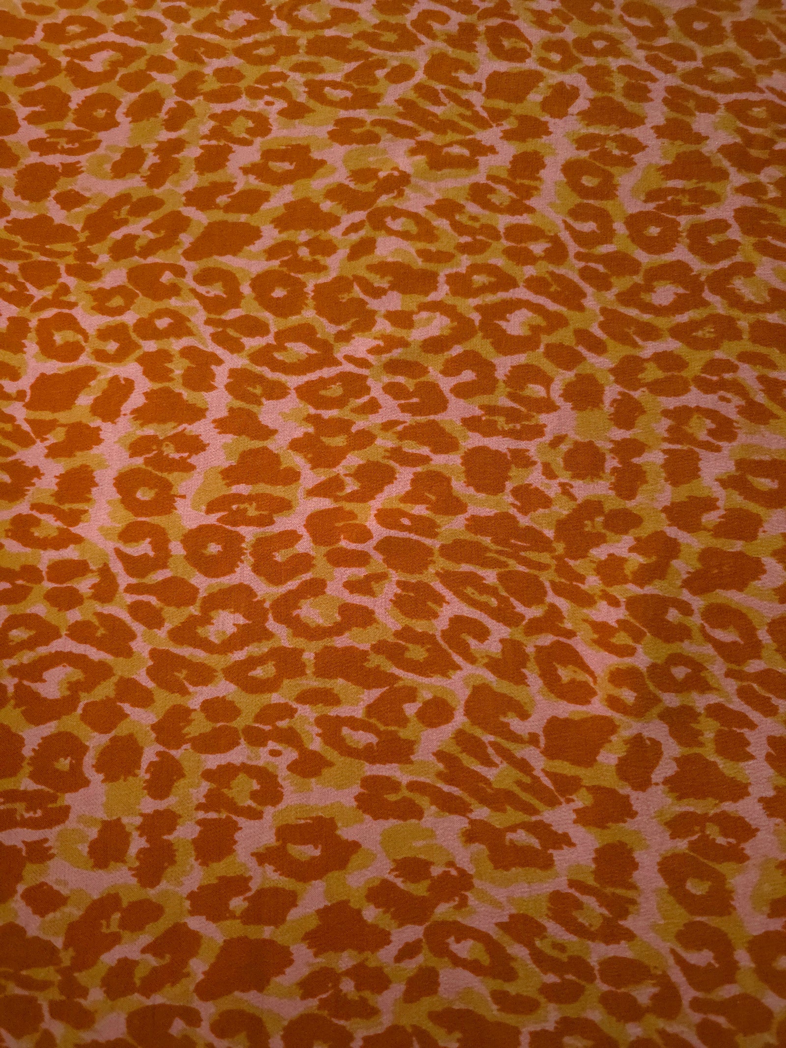 Pattern overview of Pudra D7586IJ4 leopard lyocell viscose digital print fabric.