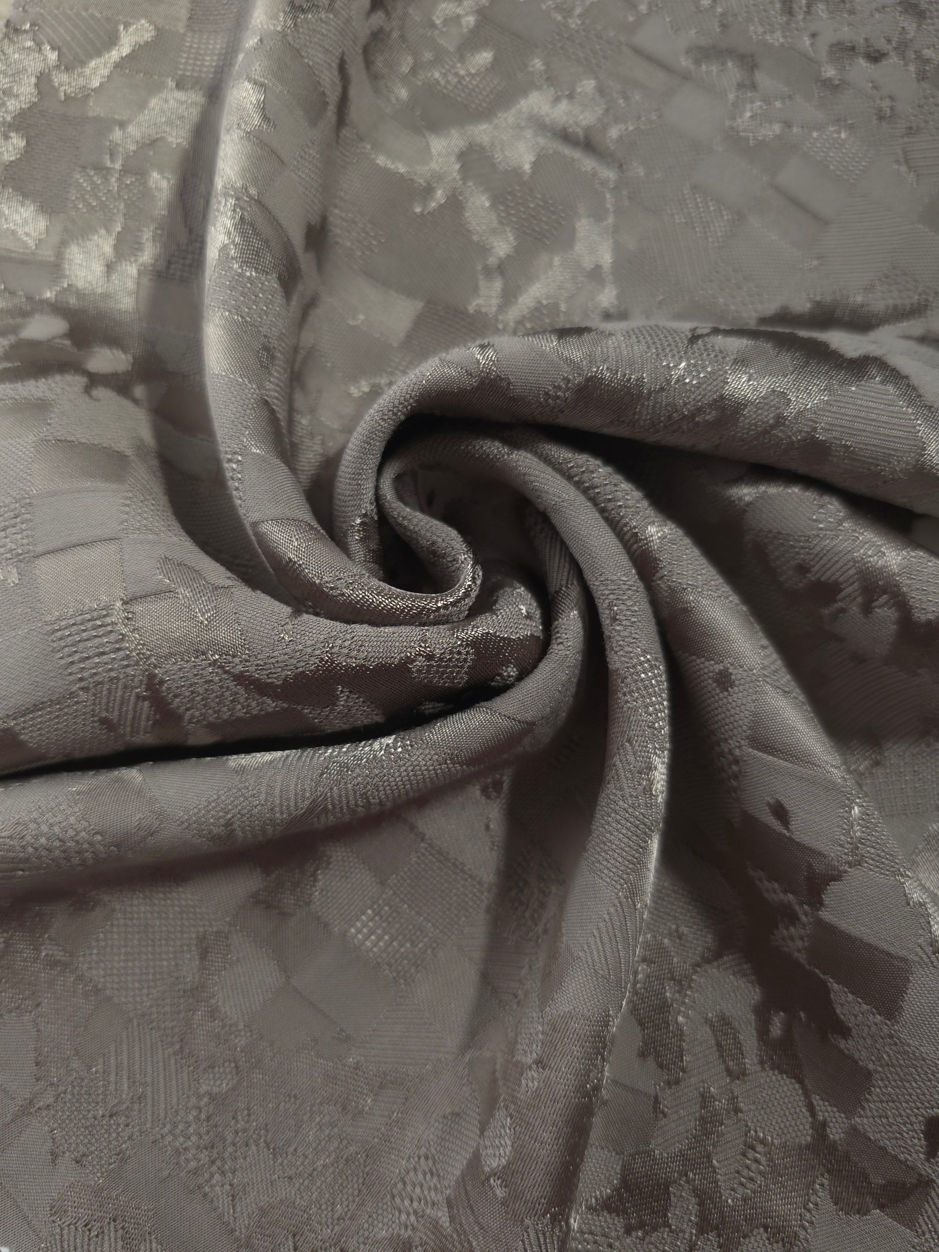 Draped tonal splash brick jacquard with satin-on-matte brick motif.