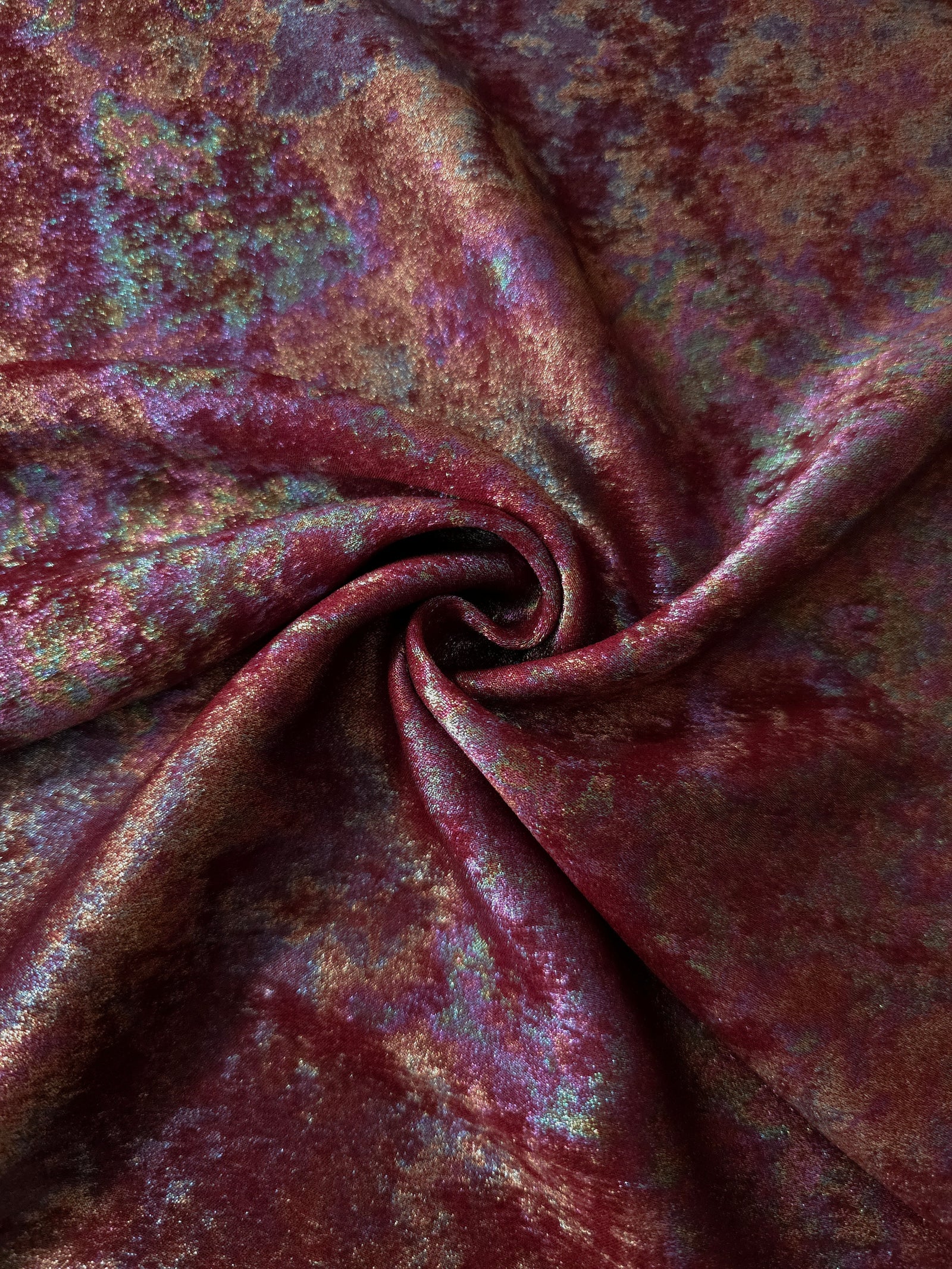 MilanSaten Rainbow Foil fabric in Burgundy, shade 04 — rainbow foil detail
