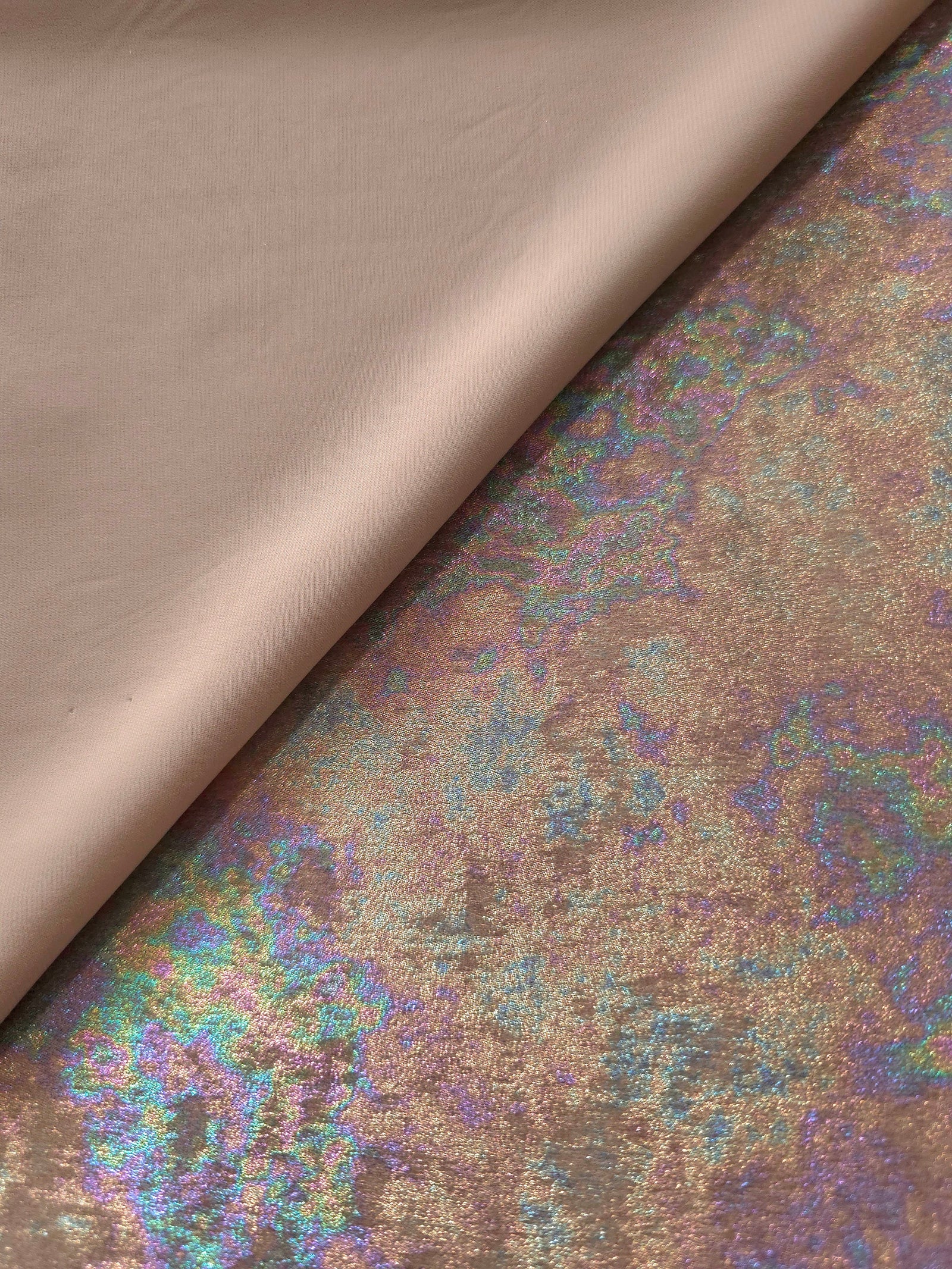 MilanSaten Rainbow Foil fabric in Rose Beige, shade 73 — texture close-up
