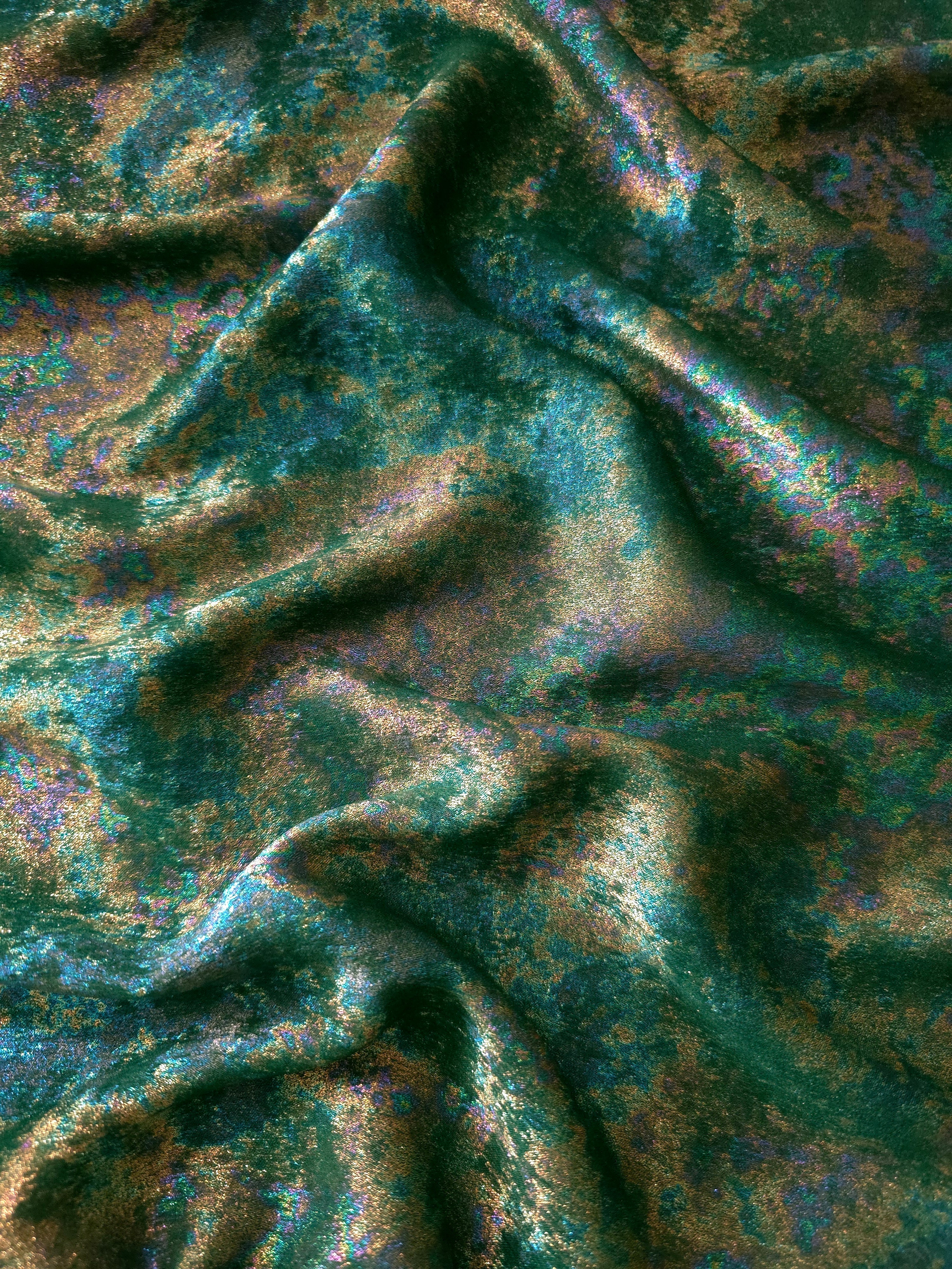 MilanSaten Rainbow Foil fabric in Emerald Green, shade 93 — rainbow foil detail