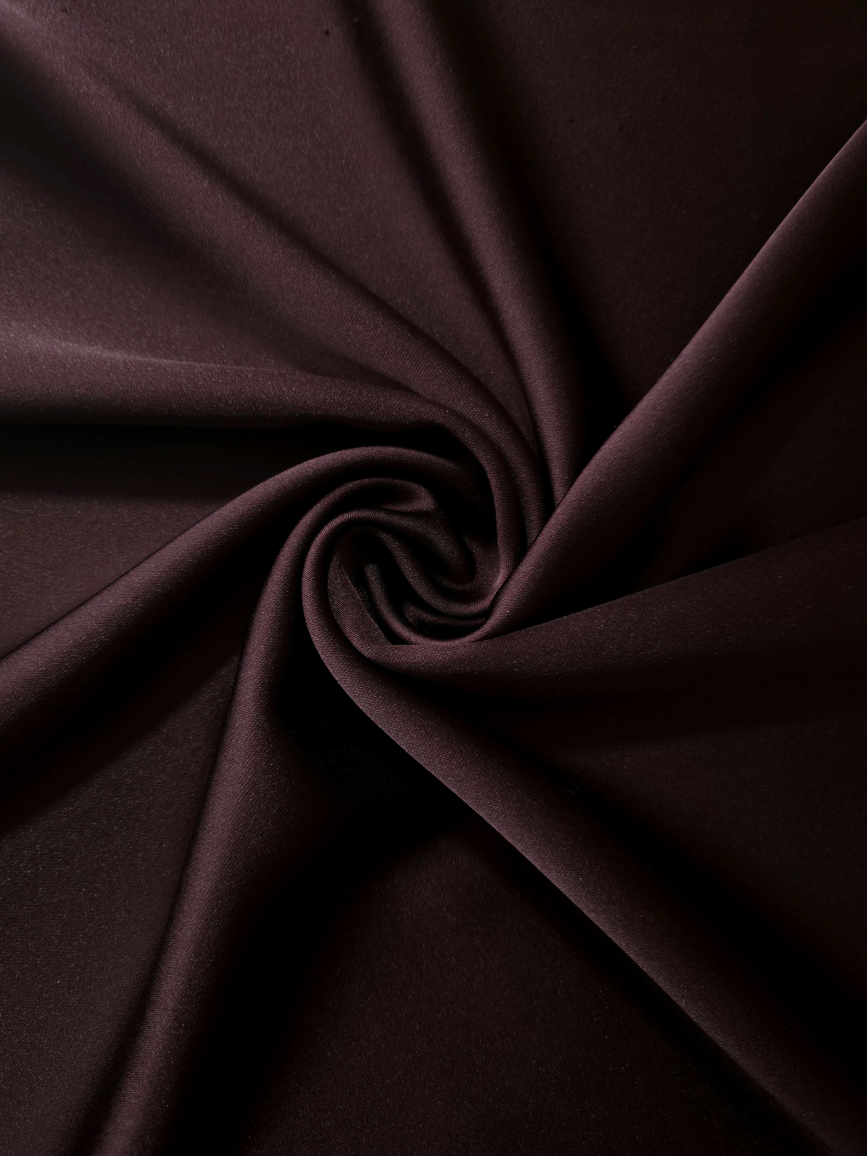 Twisted Deep Purple satin forms sculptural reflective folds for red-carpet gowns, draped bodices and dramatic stage costumes.