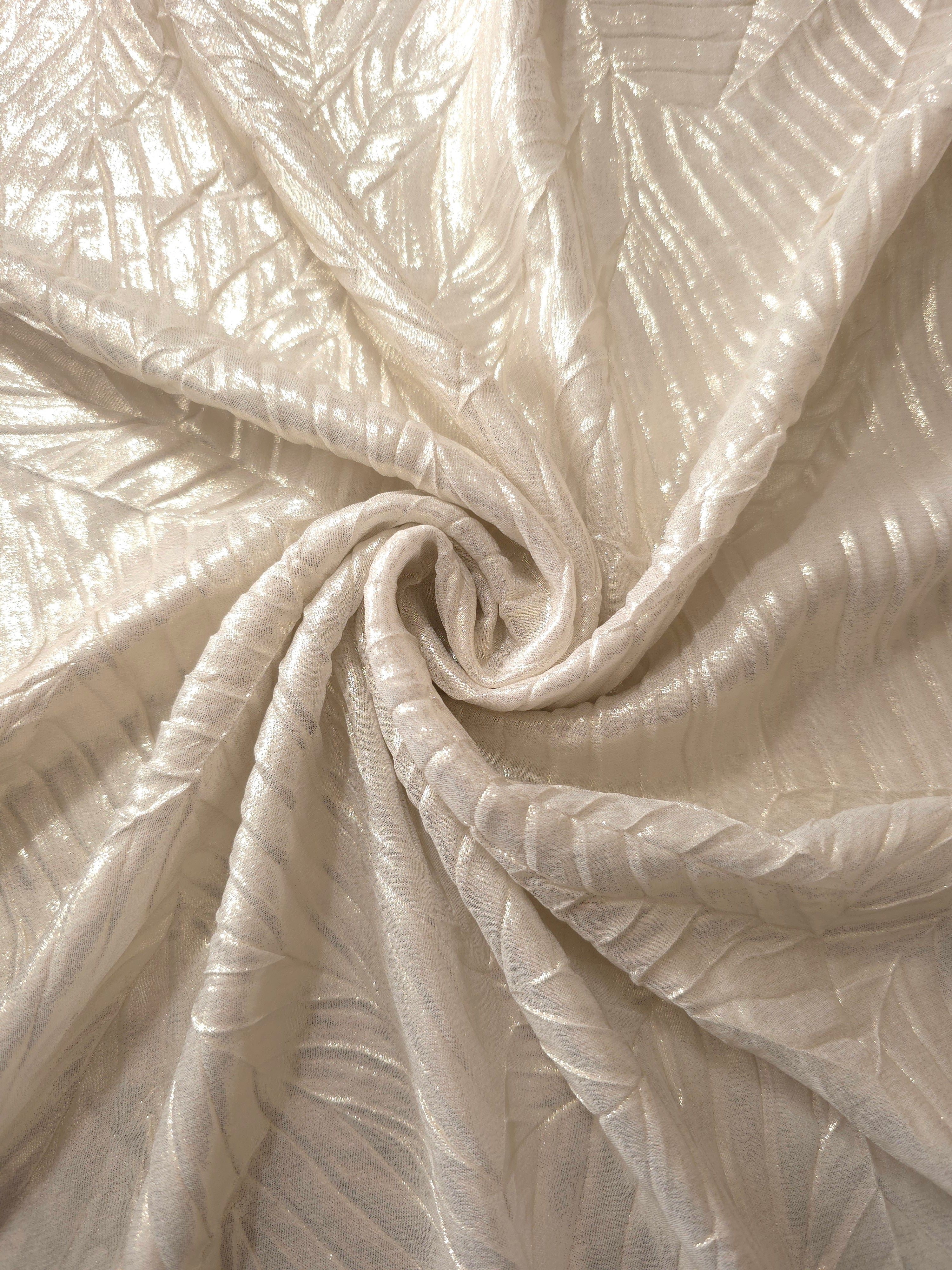 Pearl Ivory shimmer plissé shown in a broad view, making the pleat pattern and visual rhythm clear for blouses, skirts and fashion-forward layering pieces.