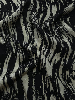 Cream Line Design