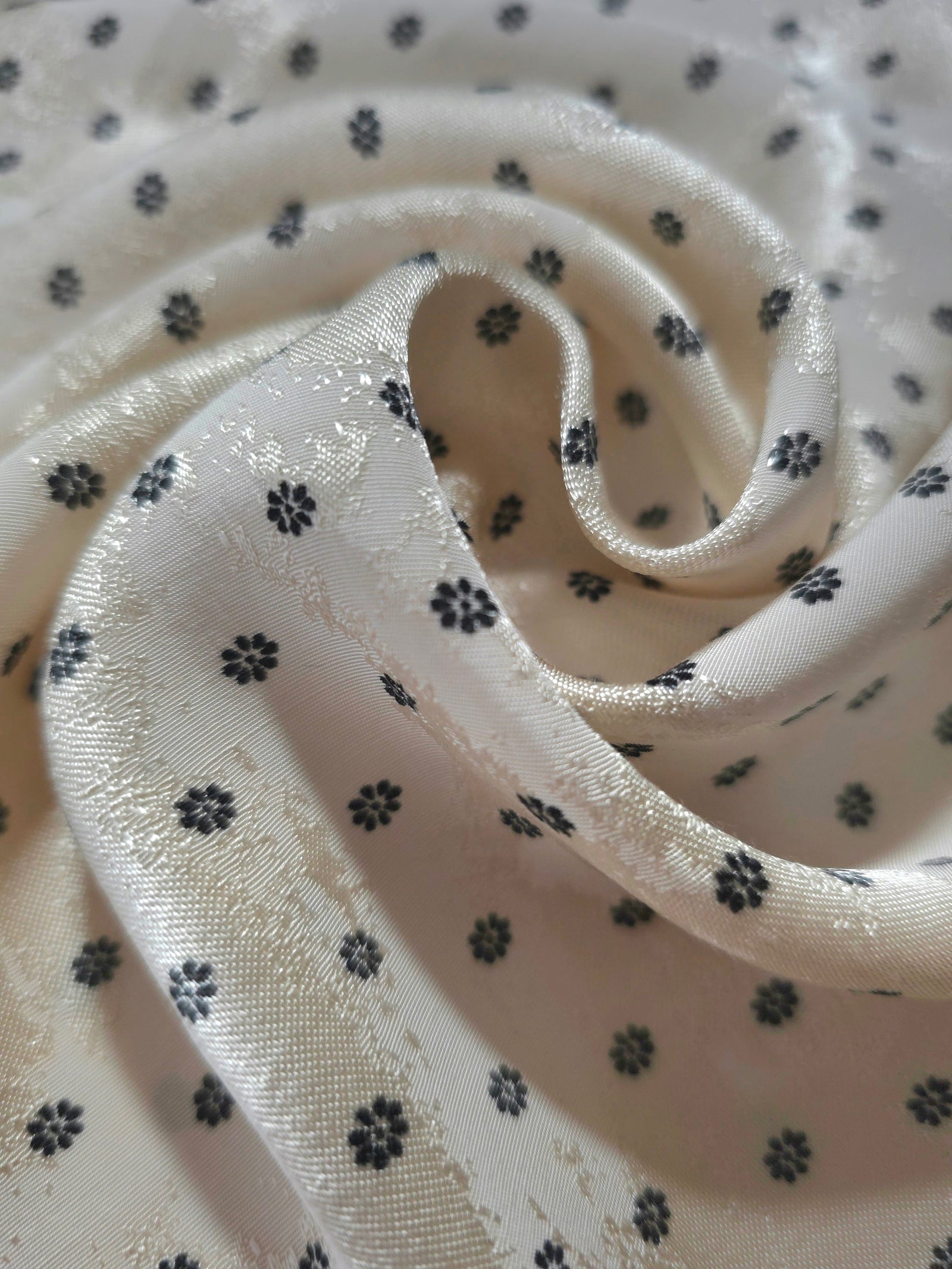 Turkish Printed Rayon Viscose Jacquard Fabric