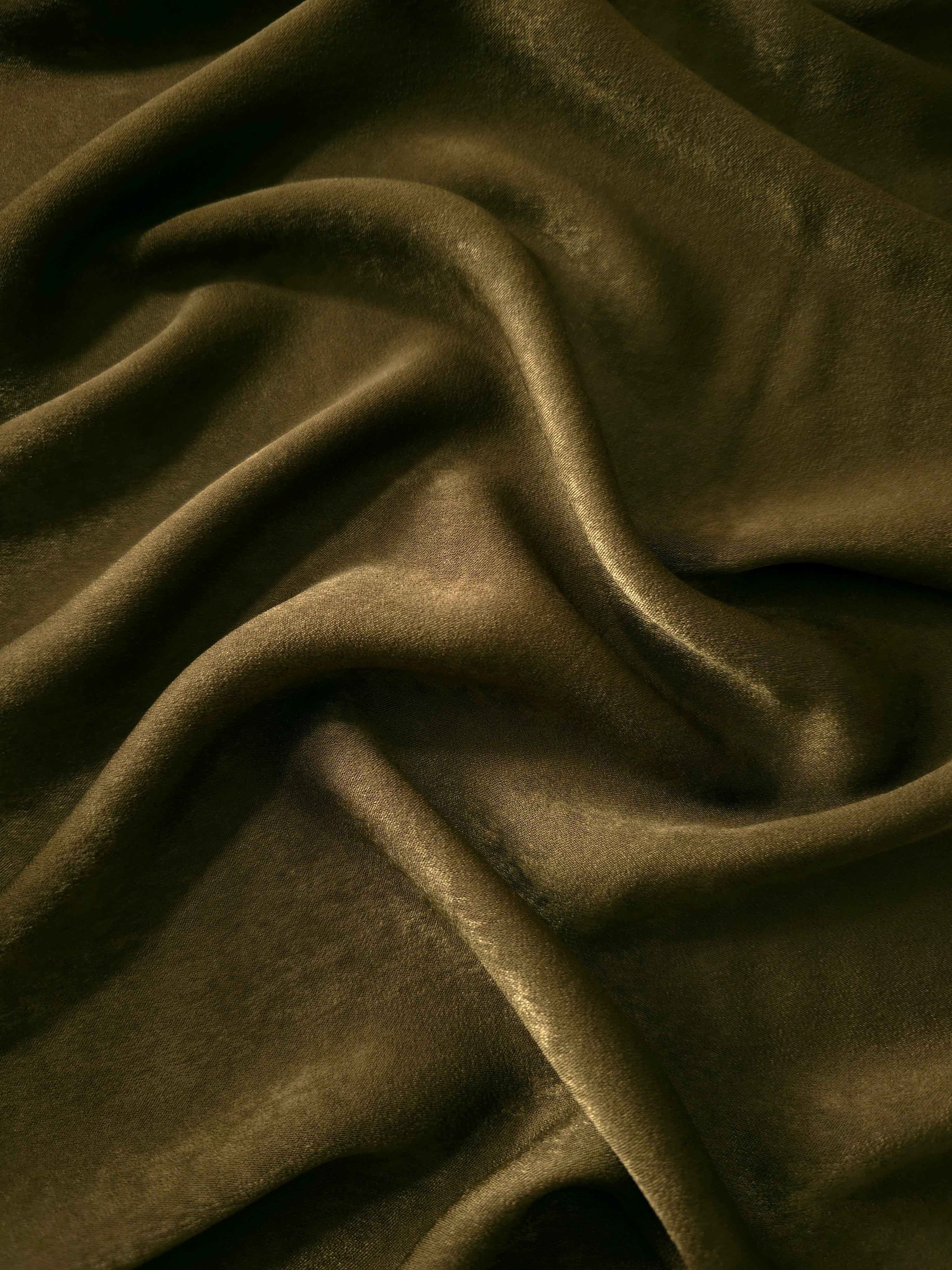 Wholesale Dark Khaki silky polyamide garment fabric