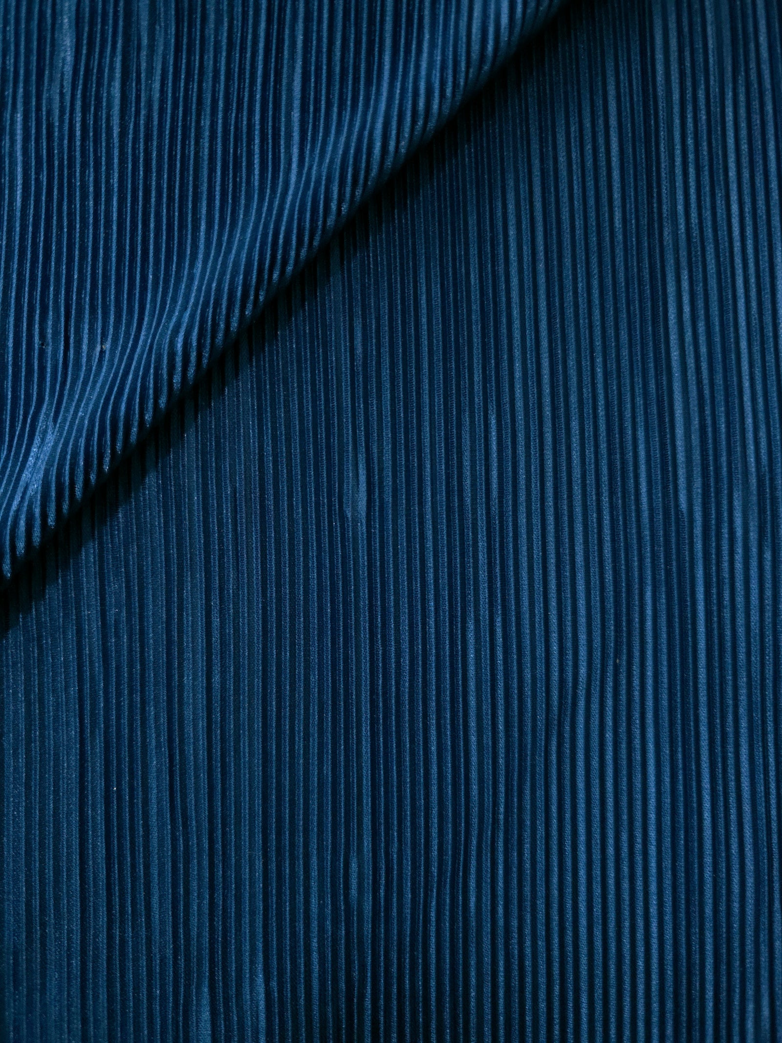 Micro Pleated Stretch Bodre Satin Fabric