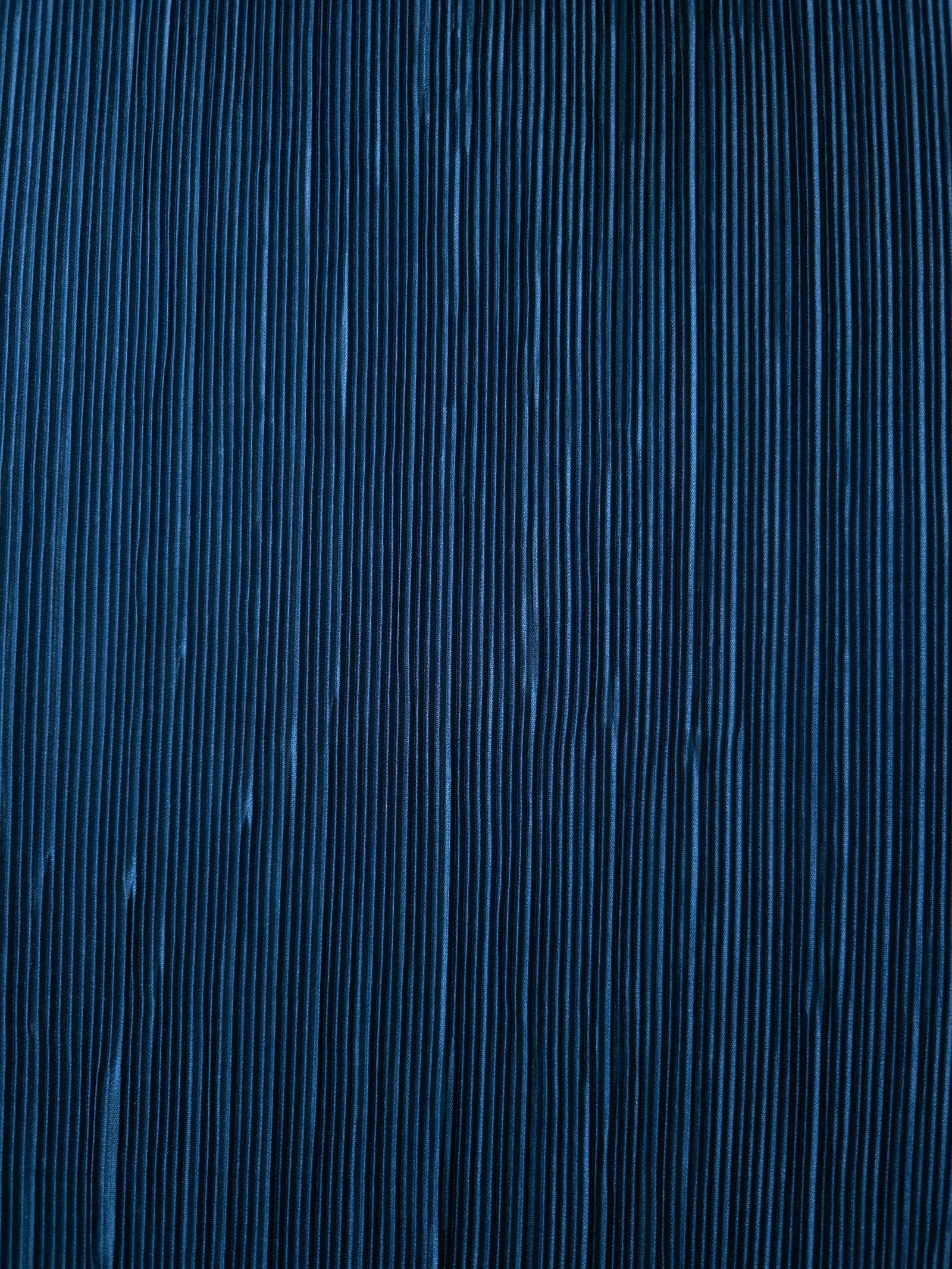 Micro Pleated Stretch Bodre Satin Fabric