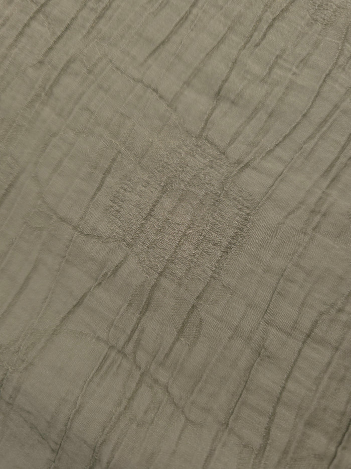 Tonal Petal Jacquard