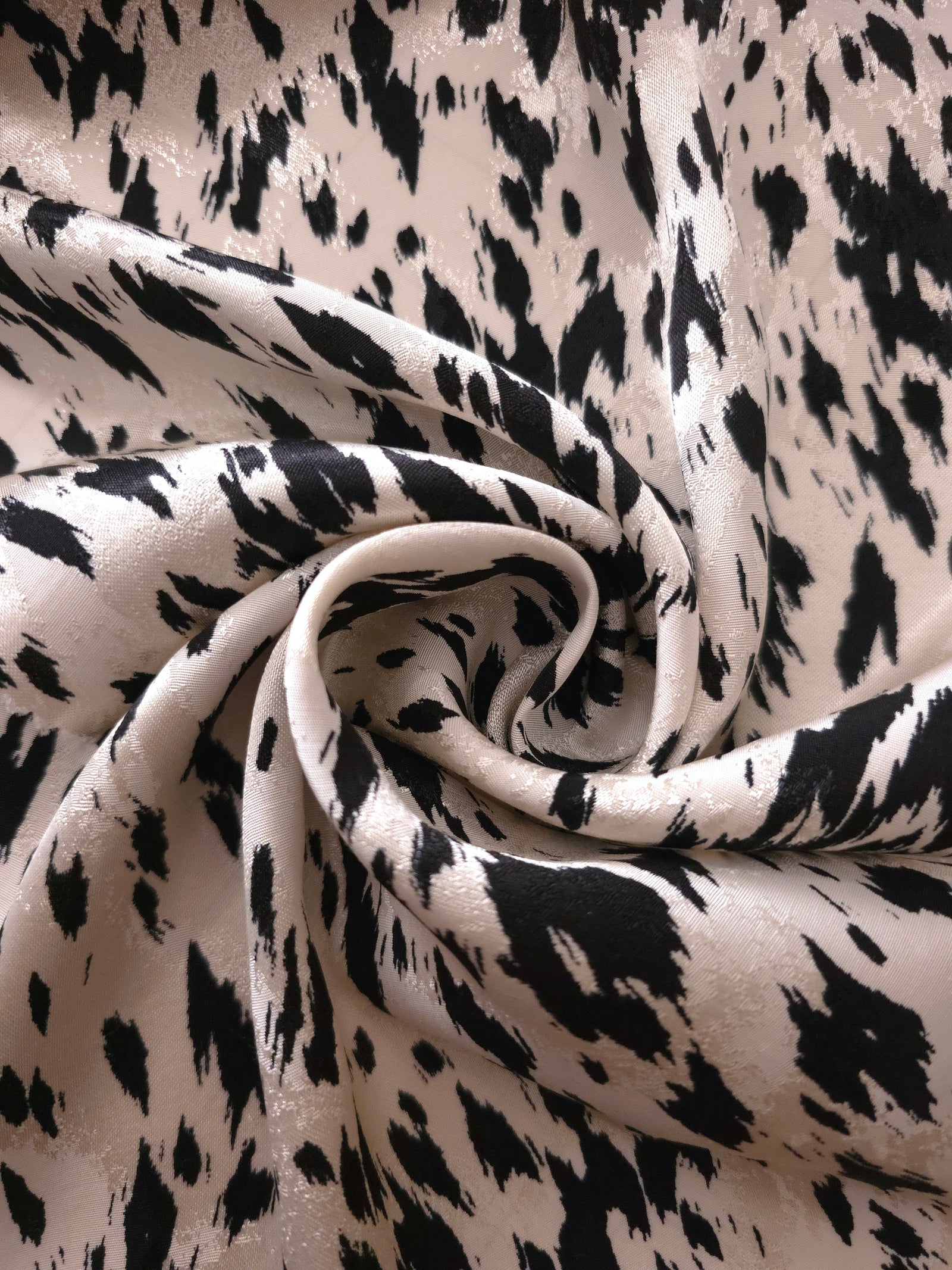 Turkish Printed Rayon Viscose Jacquard Fabric